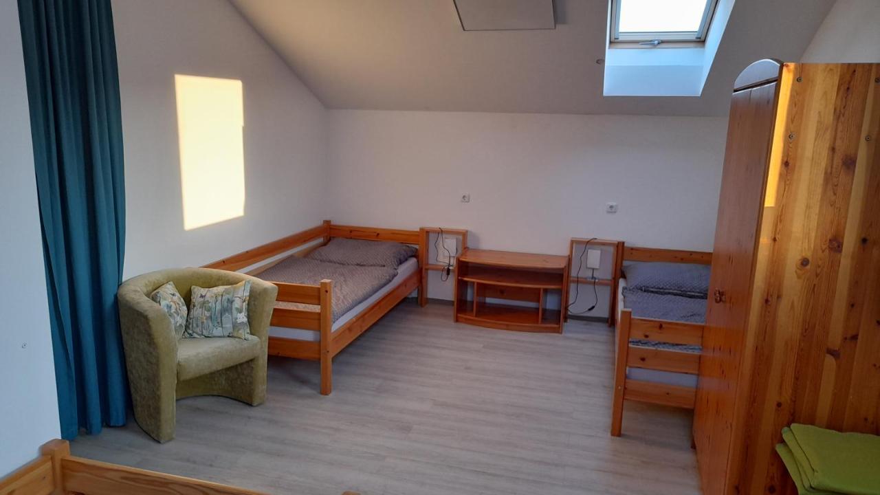 Tolnaricum Apartments Kostendorf Exterior foto